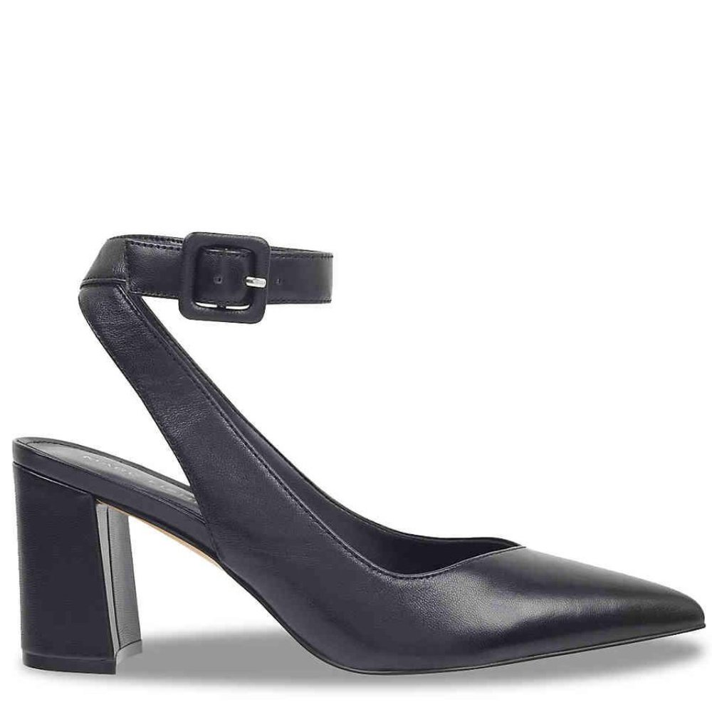 Black Leather Pumps  Marc Fisher Size 9